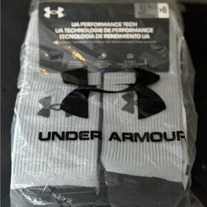 UA Performance Tech Cushioned Crew Socks